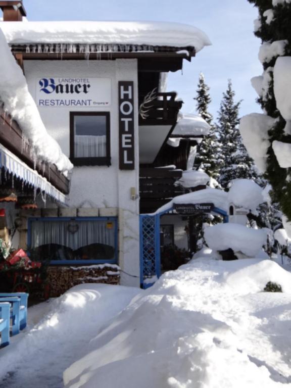 Landhotel Bauer ゾントホーフェン エクステリア 写真